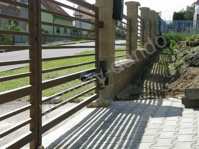 KRONO 310KIT - 1x KR310-S,1x KR310D, 1x ZF-1N,1X AF-43-S,2x ATO4-EV sada pre dvojkrídlové brány, s mikospínačmi