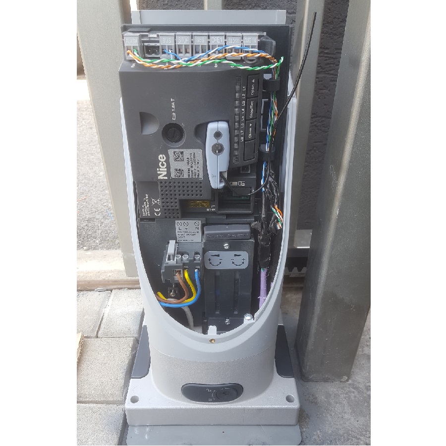 NICE NKA3 riadiaca jednotka pre pohon NAKED SLIGHT/SKSL400 - kompatibilná s novou verziou