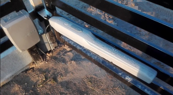 LIFE OP3 UNI 042 (DL) - 2xOP3 UNI, 1X GE UNI R, 2xDREAM, 1xSKUNLED