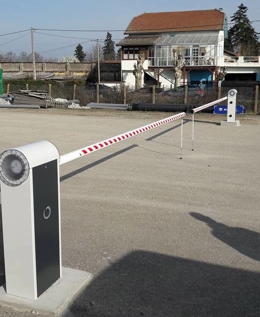 KEY 900ASTL4 Al rameno, biele ø 60 x 4000 mm pre závoru ALT424