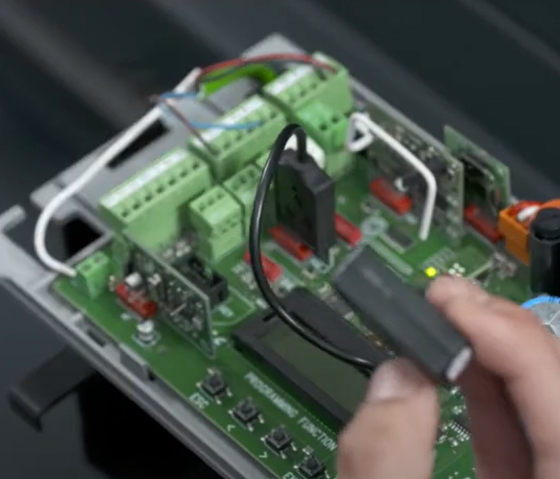 CAME Key WiFi alebo Bluetooth kľúč