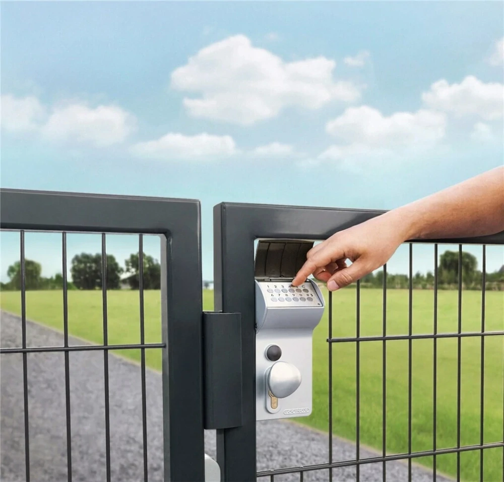 ZIVL Strieborná - LOKQ4040Y2L-VCAC LOCINOX® Elektronický kódový zámok pre profil 40 až 60mm, možnosť úpravy PIN kódu