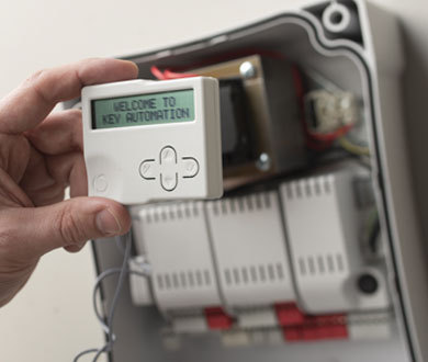 KEY 9 DYL programovacia jednotka pre elektron. 14A s českým menu